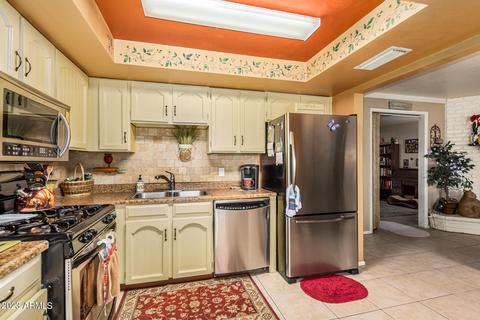 5225 N 18th Dr, Phoenix, AZ 85015 photo 8