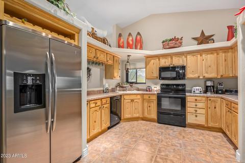 4532 N Cactus Rd, Apache Junction, AZ 85119 photo 3