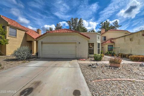 541 N Granite St, Gilbert, AZ 85234 photo 1