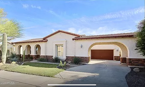 12503 W Red Hawk Dr, Peoria, AZ 85383
