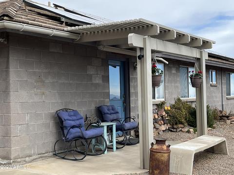 304 E Silverhawk Ln, Globe, AZ 85501 photo 3