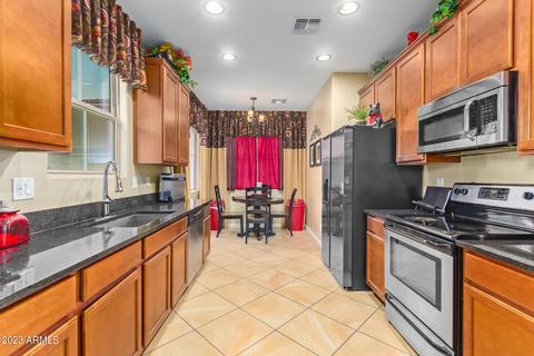 1939 N 77th Dr, Phoenix, AZ 85035
