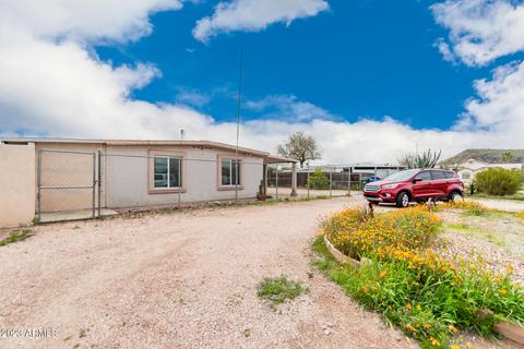 3839 W Irma Ln, Glendale, AZ 85308