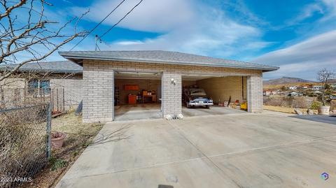 228 Adsit St, Bisbee, AZ 85603 photo 4