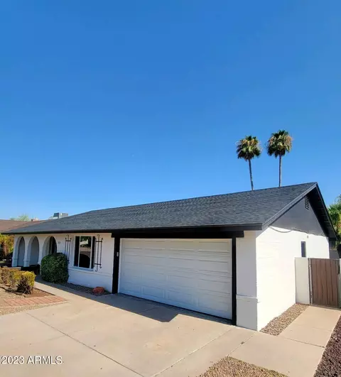 2031 E Rice Dr, Tempe, AZ 85283 photo 2