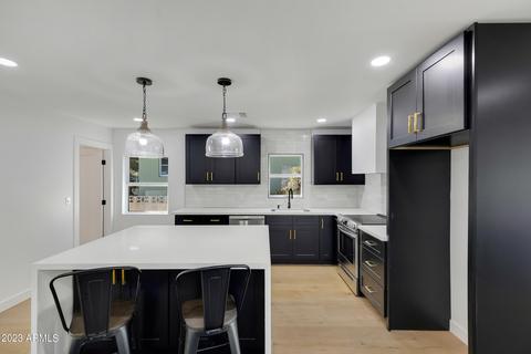 934 S Maple Ave, Tempe, AZ 85281 photo 6