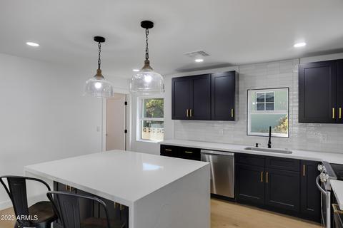 934 S Maple Ave, Tempe, AZ 85281 photo 8