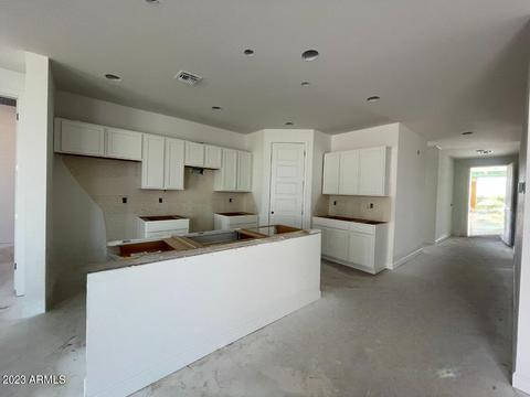 11302 E Ulysses Ave, Mesa, AZ 85212 photo 9