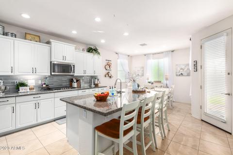 35581 N Bandolier Dr, San Tan Valley, AZ 85142