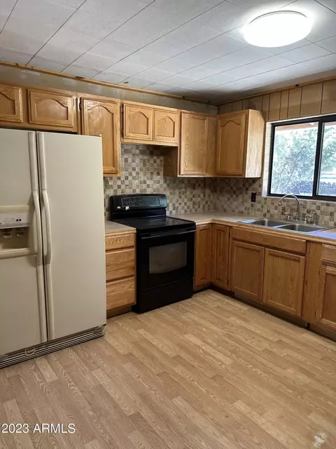 2838 Timber Trail Loop, Overgaard, AZ 85933 photo 9