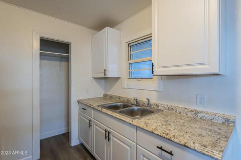 1702 S 3rd St, Phoenix, AZ 85004 photo 11