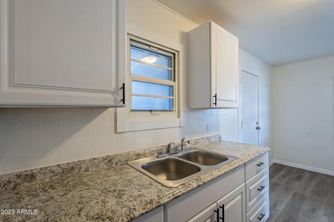1702 S 3rd St, Phoenix, AZ 85004 photo 13