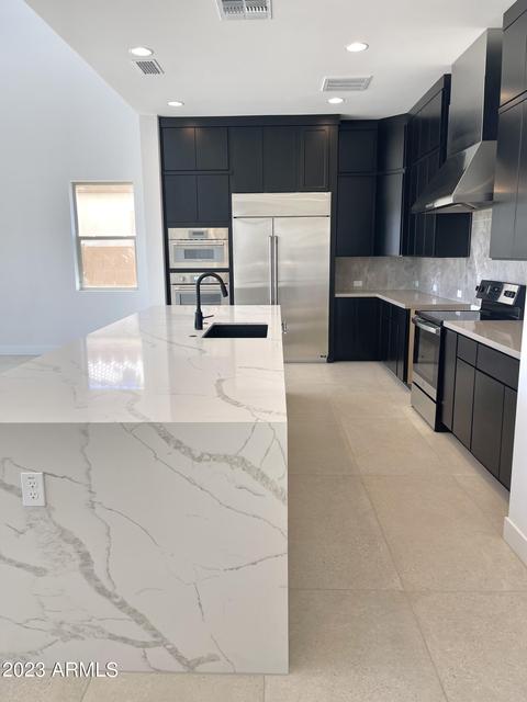 22011 N 59th Ter, Phoenix, AZ 85054 photo 3