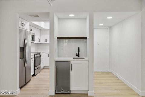 4050 E Cactus Rd #104, Phoenix, AZ 85032 photo 8