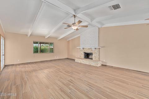 3433 E Waltann Ln, Phoenix, AZ 85032 photo 9