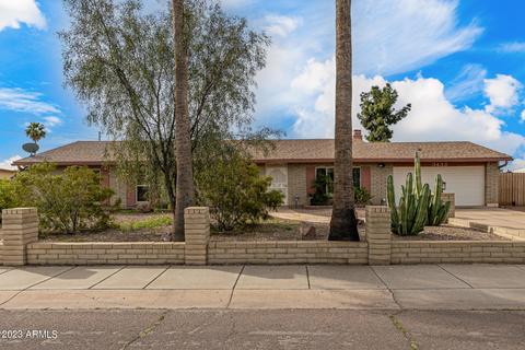 3433 E Waltann Ln, Phoenix, AZ 85032 photo 2