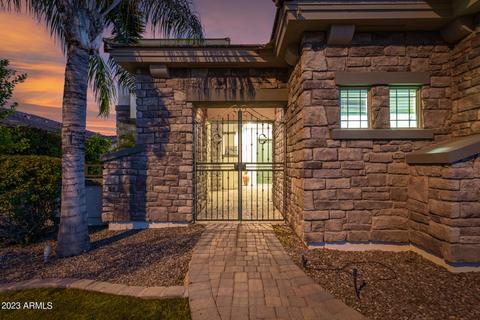 463 E Phelps St, Gilbert, AZ 85295 photo 3