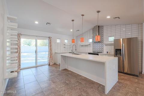 Undisclosed, Phoenix, AZ 85013 photo 12