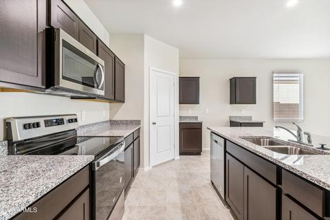 3309 W Shanley Ave, Apache Junction, AZ 85120