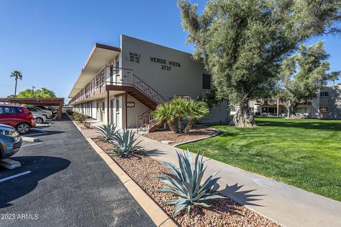 3737 E Turney Ave #208, Phoenix, AZ 85018