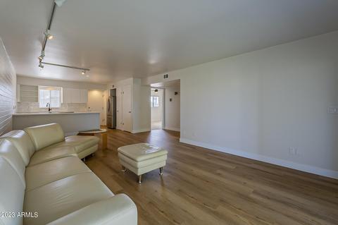 3737 E Turney Ave #208, Phoenix, AZ 85018 photo 7