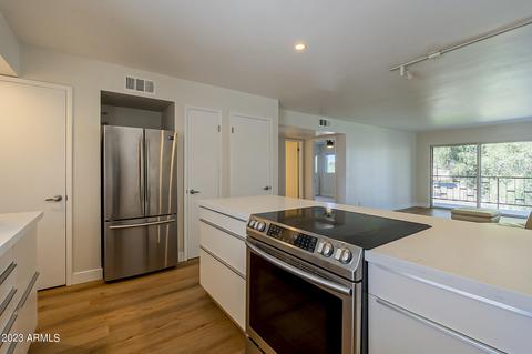 3737 E Turney Ave #208, Phoenix, AZ 85018 photo 16
