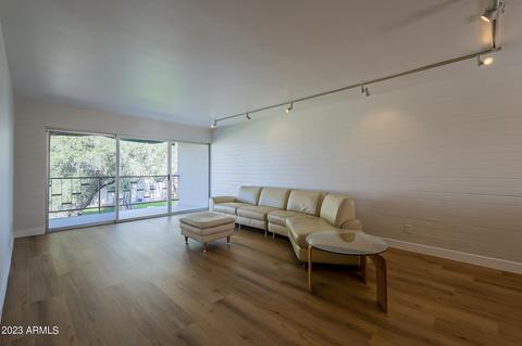 3737 E Turney Ave #208, Phoenix, AZ 85018 photo 5