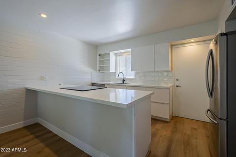 3737 E Turney Ave #208, Phoenix, AZ 85018 photo 8