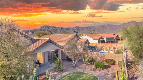 7323 E Desert Honeysuckle Dr, Gold Canyon, AZ 85118