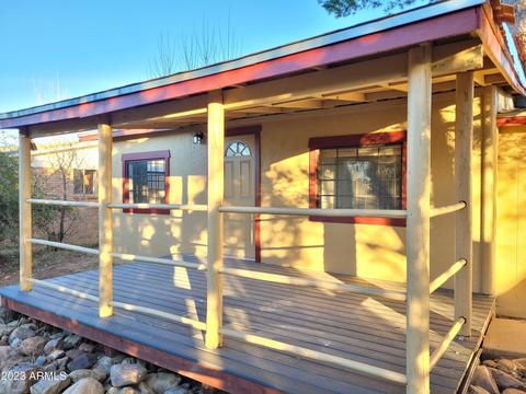 10235 S Honeysuckle Dr, Hereford, AZ 85615