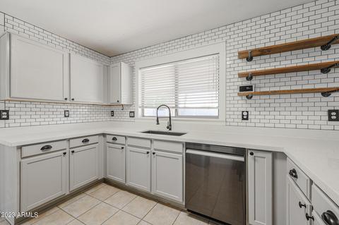 9247 E Fairfield St, Mesa, AZ 85207 photo 4
