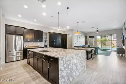 2314 W Duane Ln, Phoenix, AZ 85085