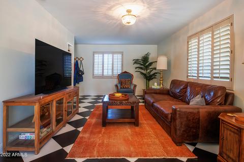 3547 E Meadowbrook Ave, Phoenix, AZ 85018 photo 4