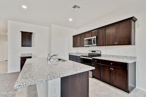 521 N 13th Pl, Coolidge, AZ 85128