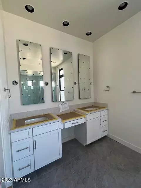 3927 E Ironside Ln, Gilbert, AZ 85298 photo 15