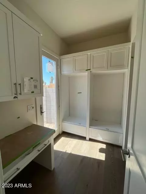 3927 E Ironside Ln, Gilbert, AZ 85298 photo 7