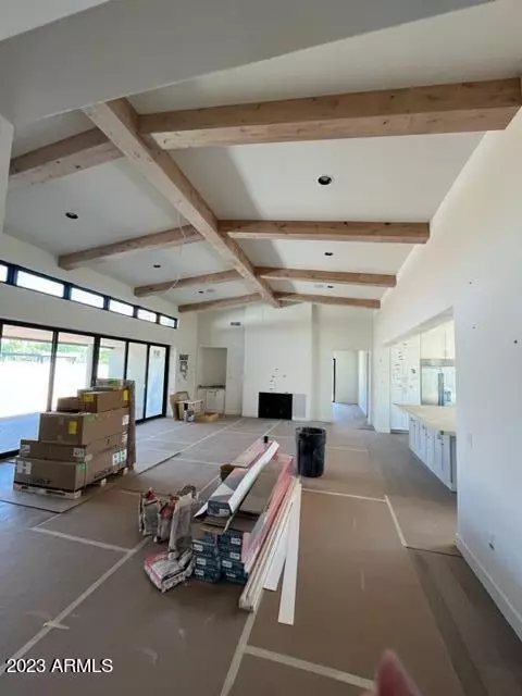 3927 E Ironside Ln, Gilbert, AZ 85298 photo 9