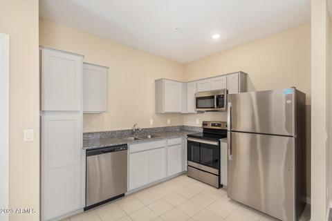 2284 W Harmont Dr, Phoenix, AZ 85021 photo 10