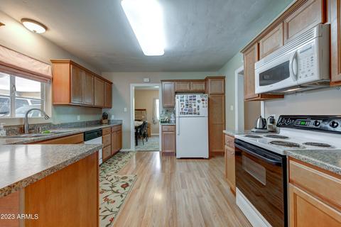 2313 W Village Dr, Phoenix, AZ 85023
