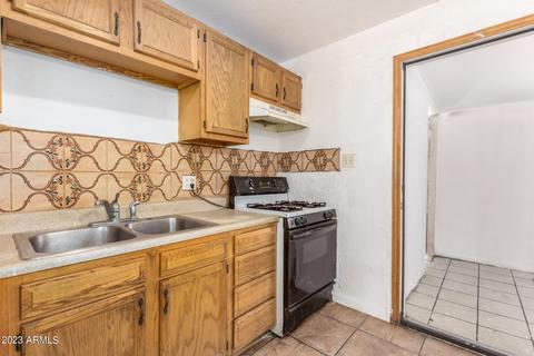 2238 E Wood St, Phoenix, AZ 85040 photo 8