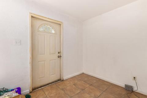 2238 E Wood St, Phoenix, AZ 85040 photo 5