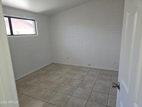 102 E Deasy Ln, Avondale, AZ 85323 photo 7