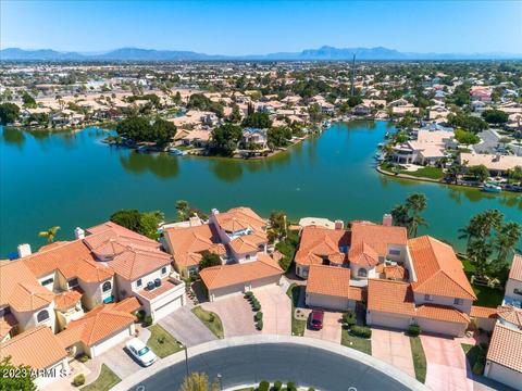 1700 E Lakeside Dr #13, Gilbert, AZ 85234 photo 2