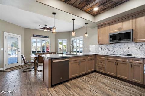 1700 E Lakeside Dr #13, Gilbert, AZ 85234 photo 5