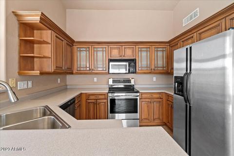 4325 E Rowel Rd, Phoenix, AZ 85050 photo 2