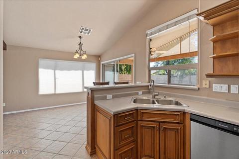 4325 E Rowel Rd, Phoenix, AZ 85050 photo 6