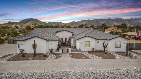 3724 N 202nd Dr, Buckeye, AZ 85396