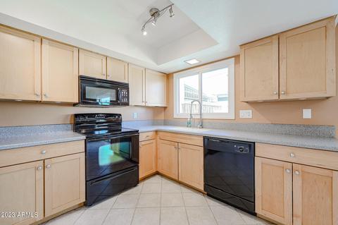 4482 E Belleview St, Phoenix, AZ 85008 photo 9