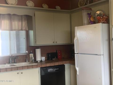 5713 E Marlin Pl, Mesa, AZ 85215 photo 6