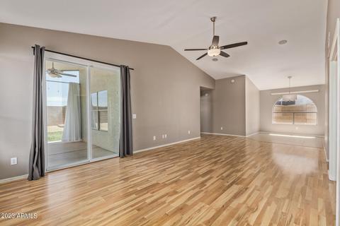 2227 S Peppertree Dr, Gilbert, AZ 85295 photo 10